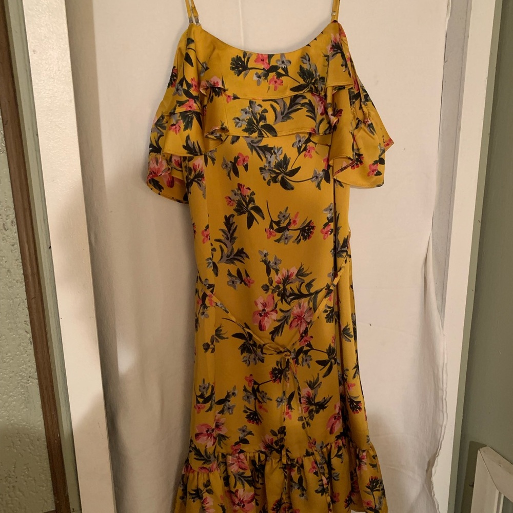Avec Les Filles Yellow Flutter Sleeve Sundress